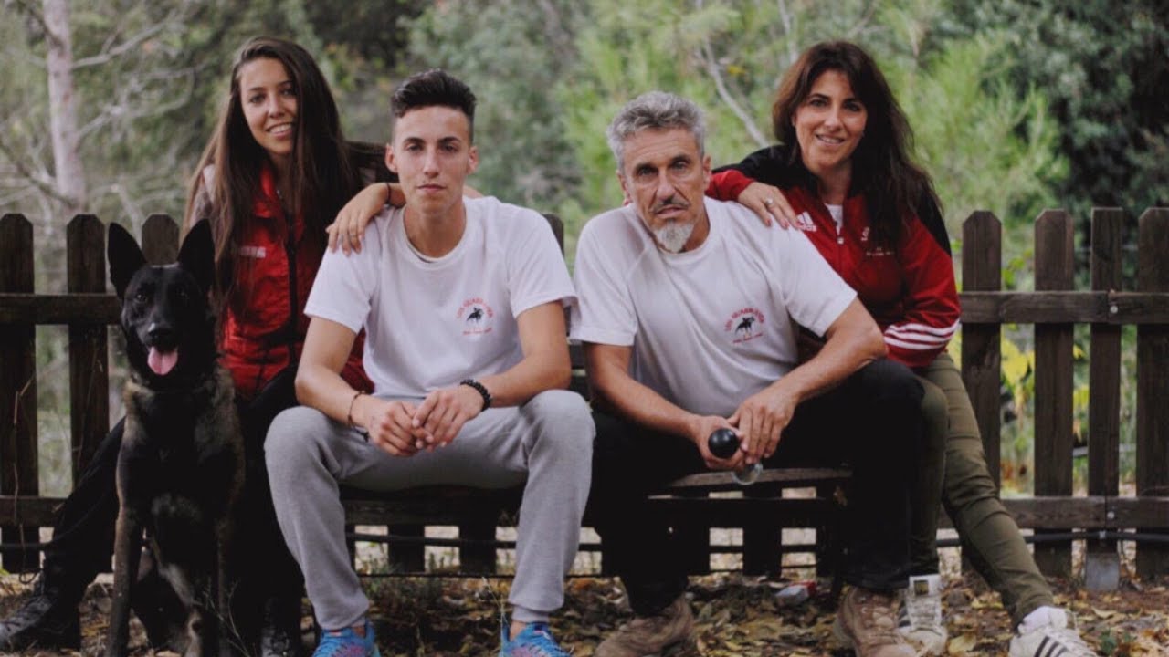 Centro  canino y escuela de adiestramiento canino Los Guardianes · Adiestramiento canino profesional