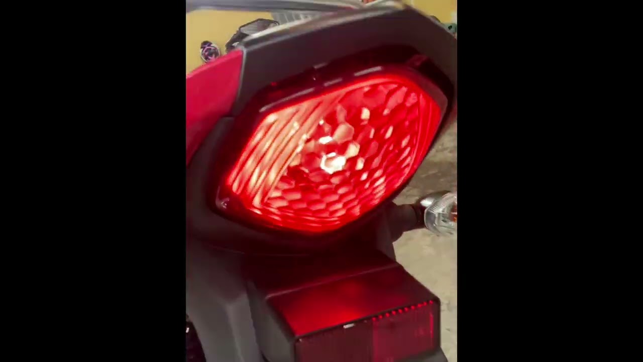 Pós chave luz de placa e lanterna traseira da CG Fan 160 / 2024