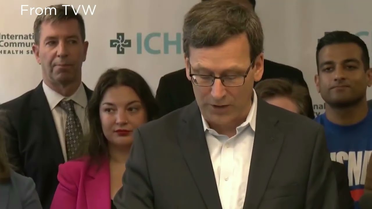 Ferguson Signs Apple Health Executive Order