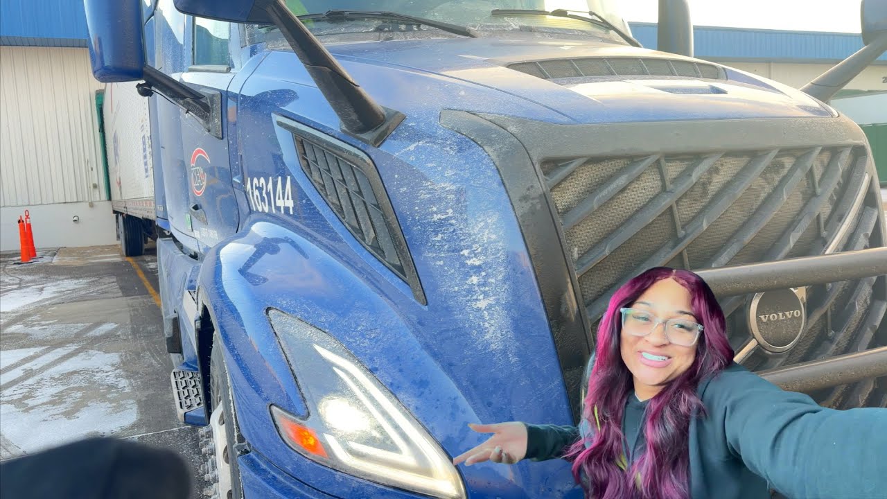 Еду в Индианаполис на новом грузовике Volvo 2026 года выпуска (не знаю, нравится ли мне это!) 😬