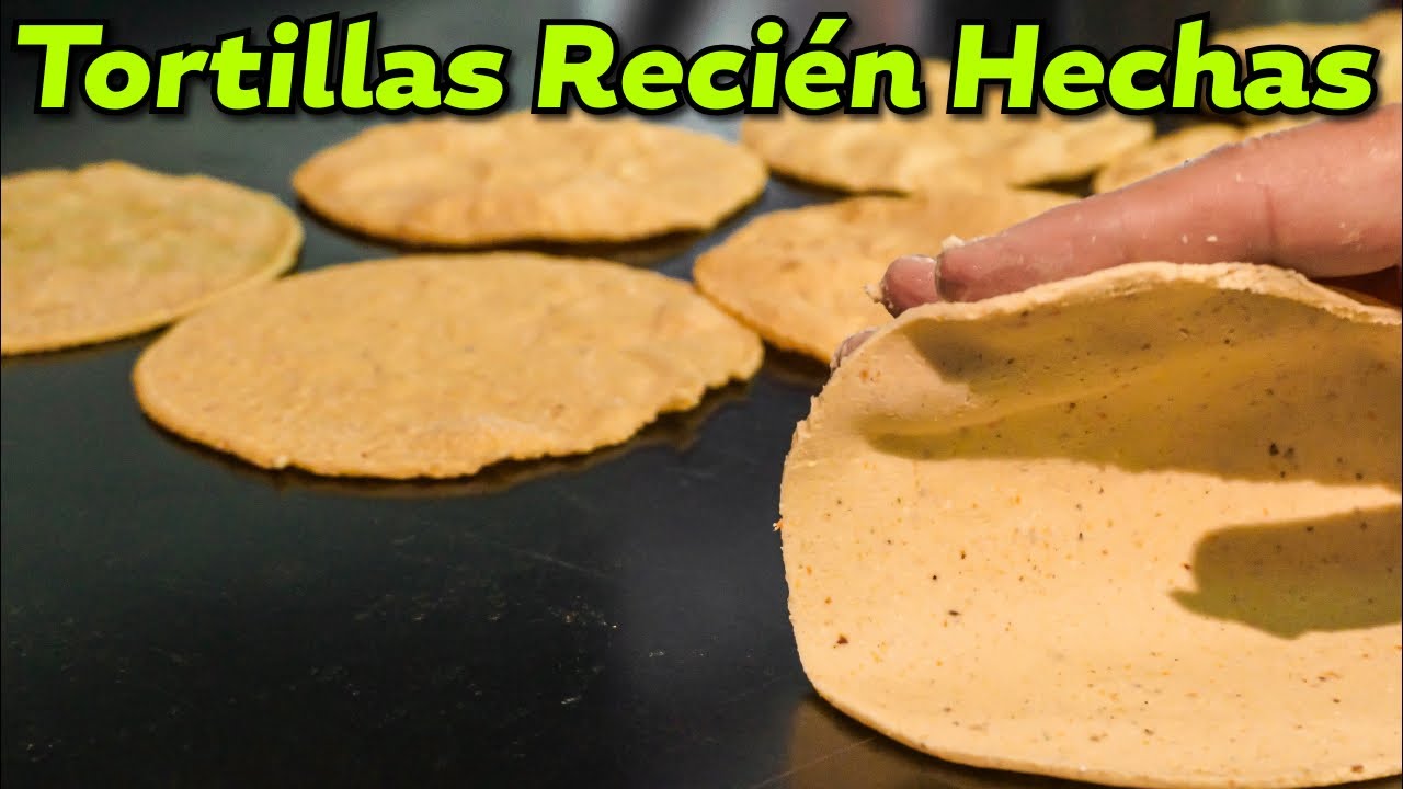 Tortillas recién hechas para unos Ricos Tacos 🌮