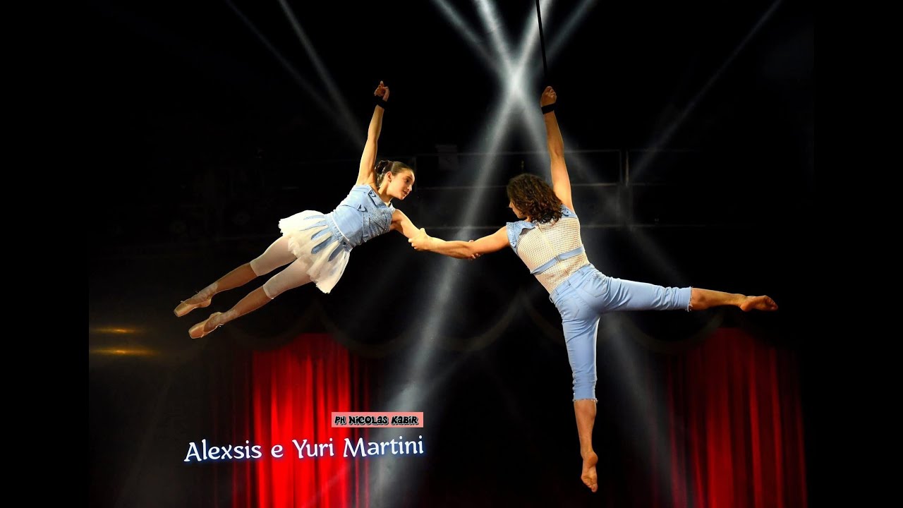PREMIERE | CINGHIE AEREE -ALEXSIS E YURI MARTINI! Circo M.Orfei; Circhi_in_Italia.