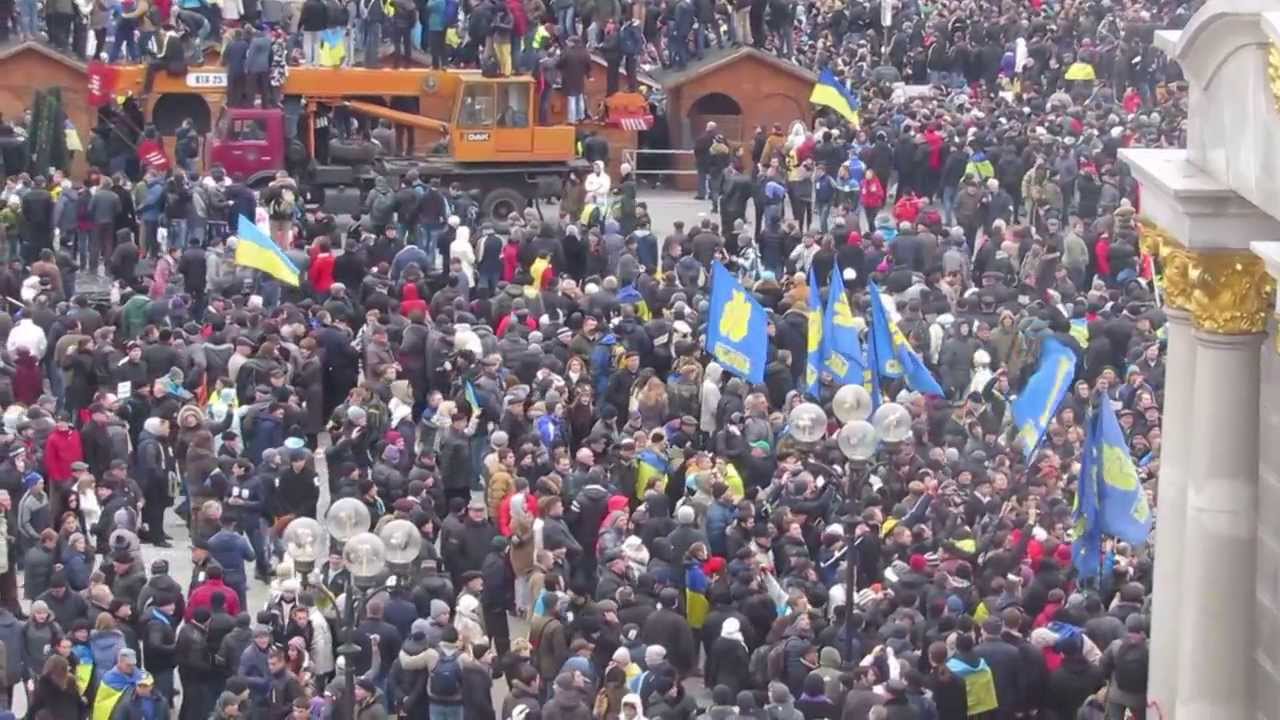 Euromaidan - Independence square (1.12.2013 13:05)