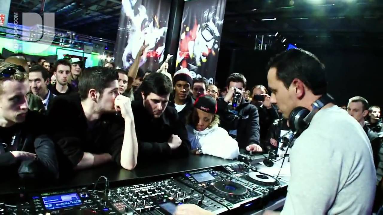 Mix Move Part 3 - DJ Get Down on the DJM-2000