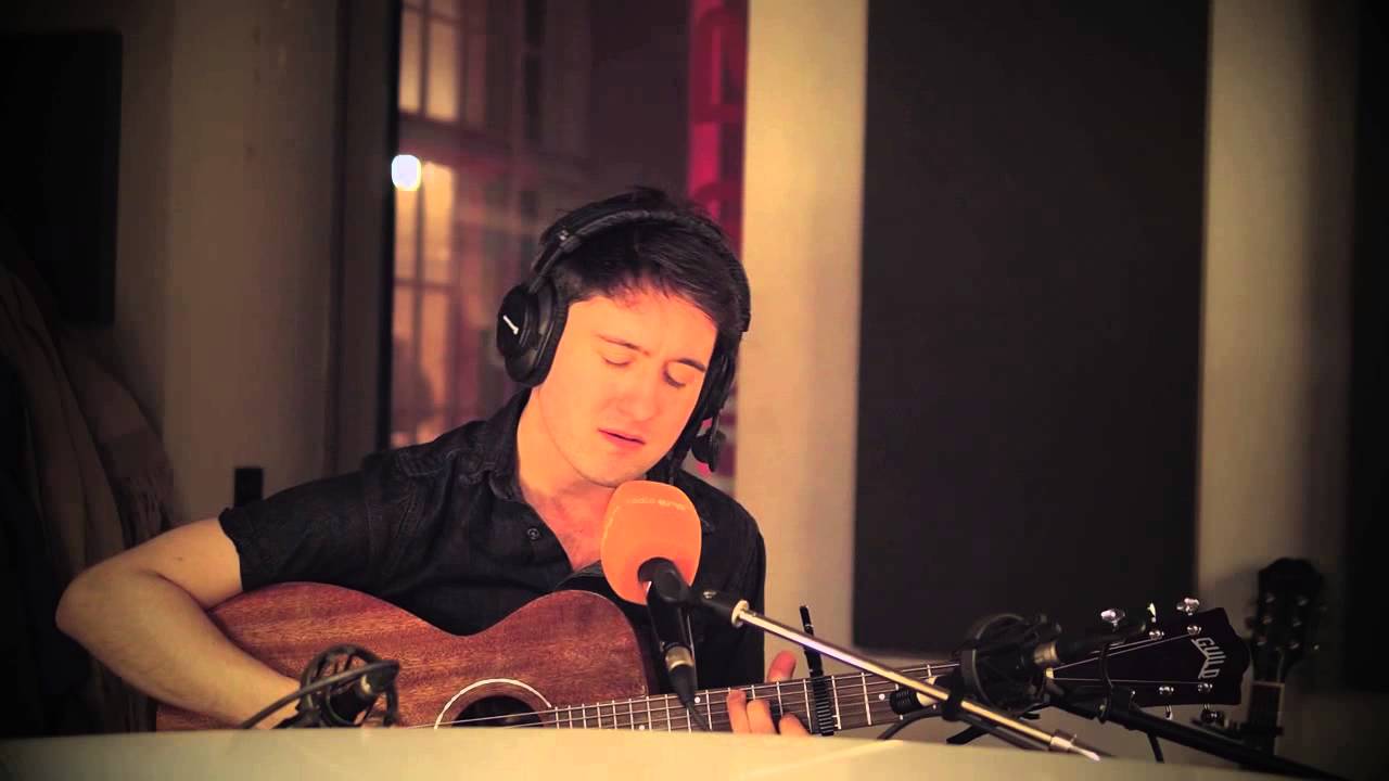 Villagers - Nothing arrived live & acoustic @  radio station