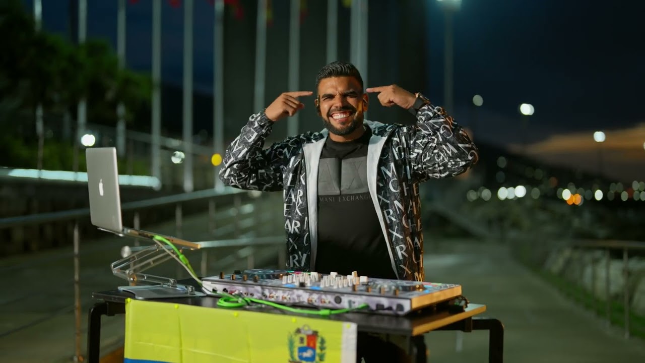 MIX SALSA ES LO QUE HAY VOL 2 / DJ CARLOS MARTINEZ EL SALSERO DE LA GUAIRA