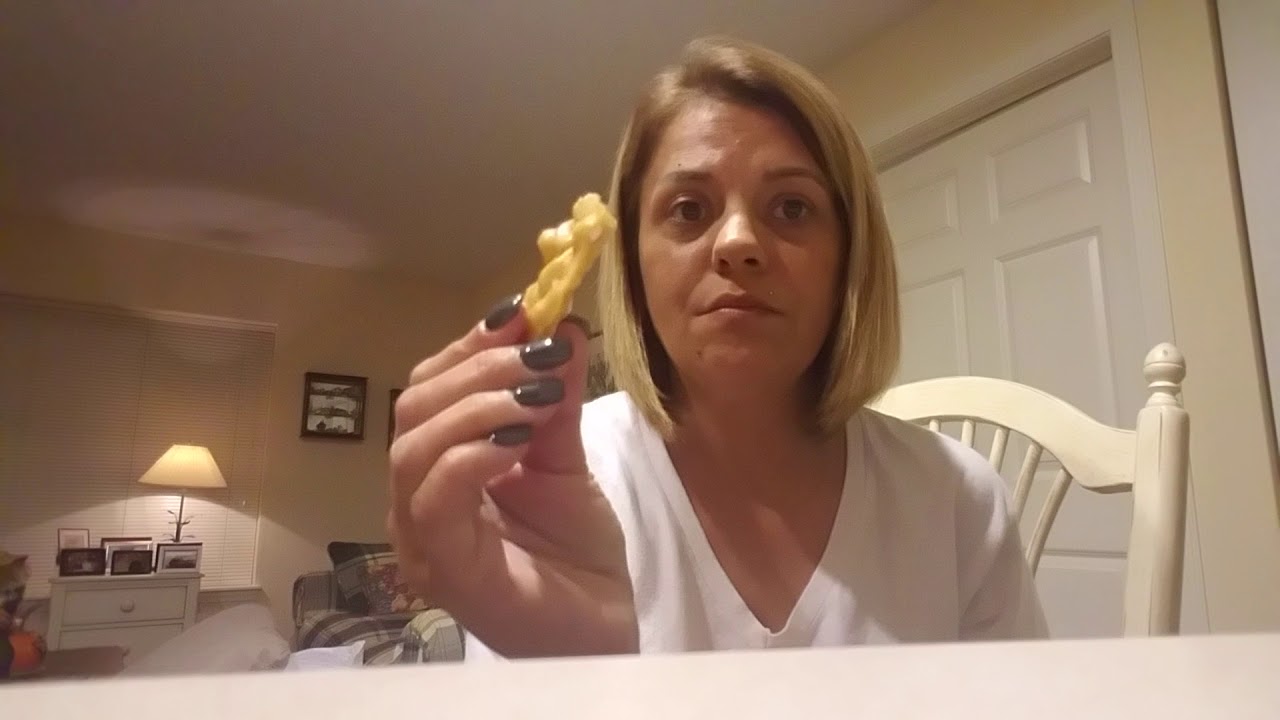 Eating peanut brittle with dentures