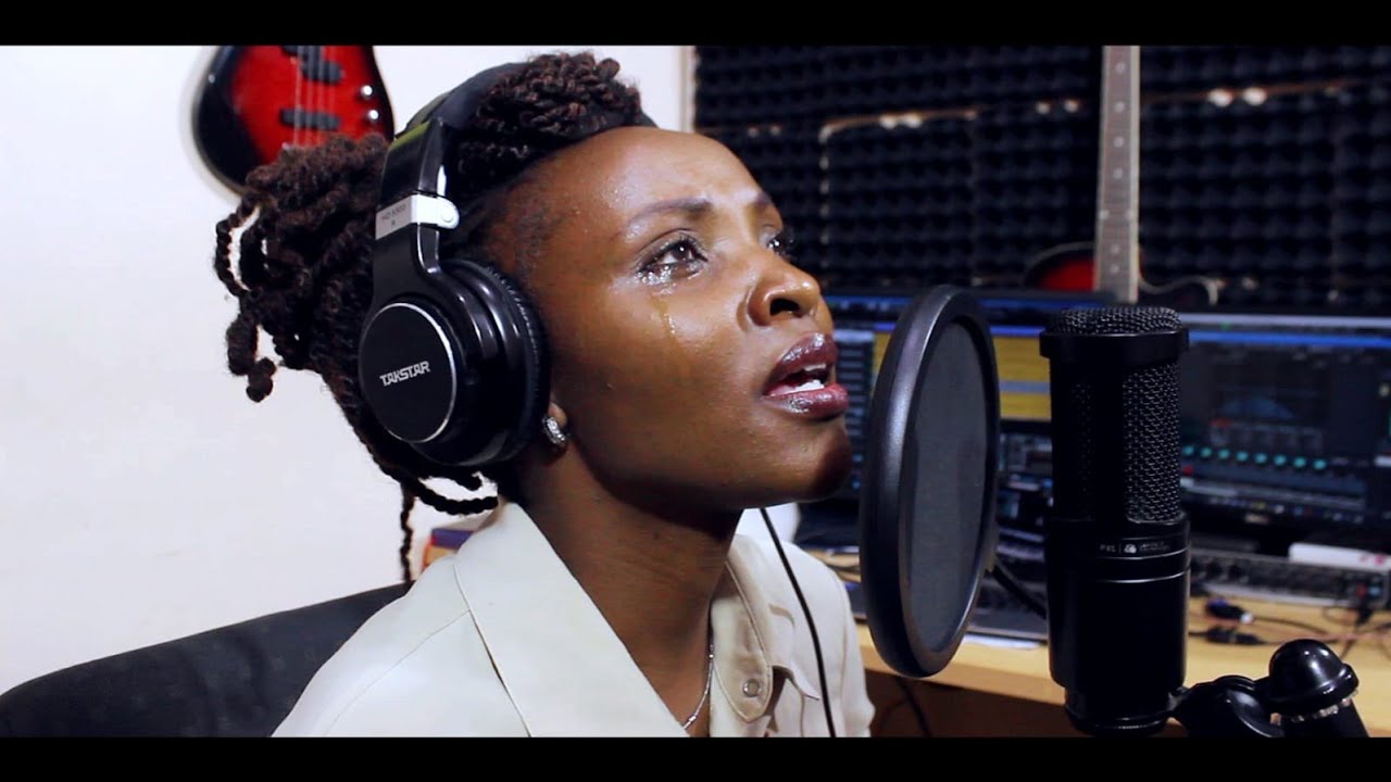 Unikumbuke cover -Ashley kawinzi ft Dan Jomba  (Christina shusho)