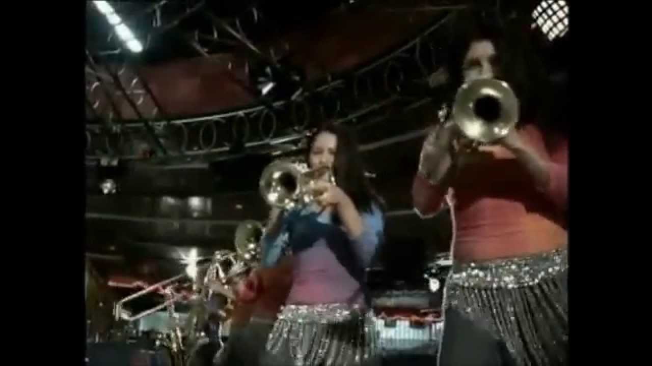 Orquesta Canela - QUE BORRACHERA  ( Video Oficial )