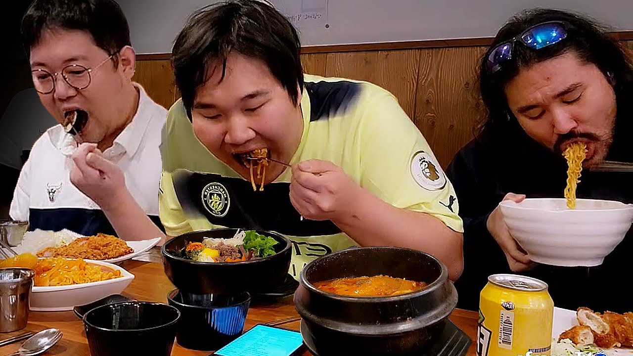 감스트형이랑 새벽 3시에 김밥천국 전메뉴 먹방!! [ Kimbap Cheonguk Mukbang ]