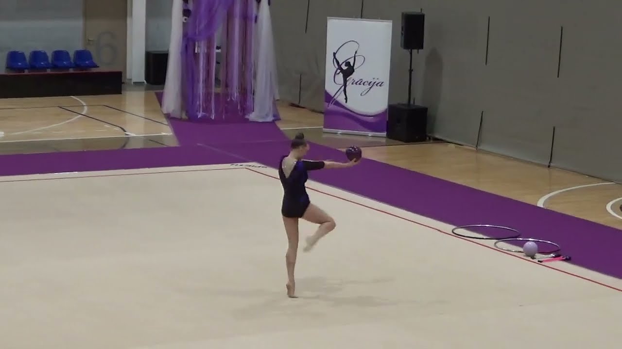 Diāna Marta Siliņa ball Salaspils atklātais čempion ats mākslas vingrošanā Ziemas grācija 2025