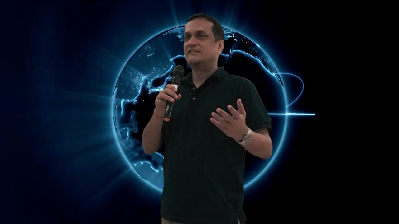 Founder & CEO of Moving Walls Srikanth Ramachandran Wins EYA 2025 Overall Award