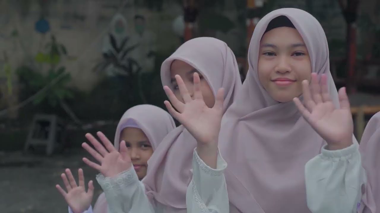 1. OPENING CINEMATIK WISUDA KHOTMIL QUR'AN KE 6 METODE TILAWATI TPQ AL FAQIH