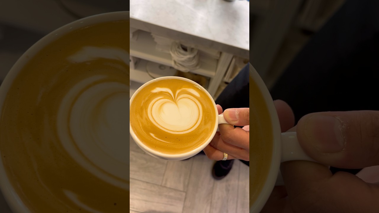 JABŁKO 🍏 SZTUKA NA MOJEJ FILIŻANCE LATTE #jabłko #sztukakawy #barman