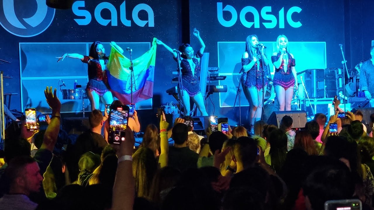 Tierra Canela Show en Vivo Discoteca Sala Basic  Cintruenigo Navarra (España) 2022