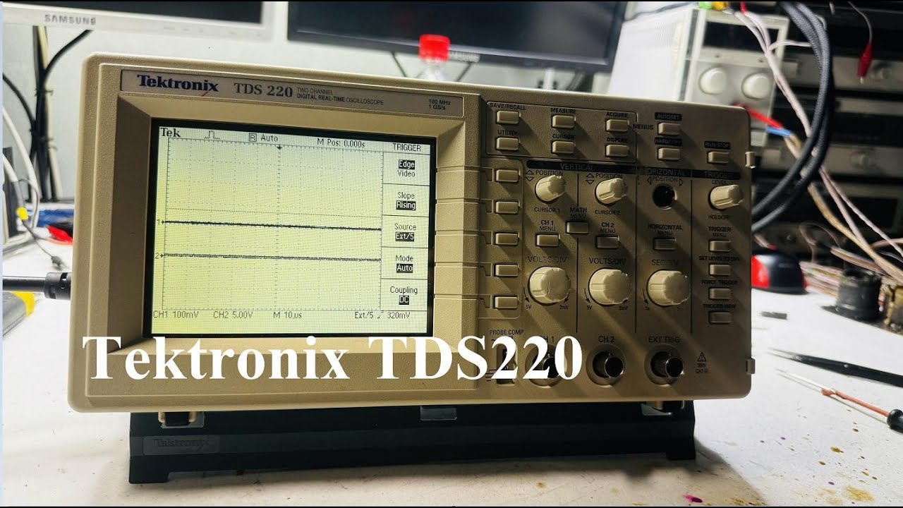 Ремонт осциллографа  Tektronix  за 20 минут (Tektronix TDS220  2 кан. 100 МГц  1 Гвыб/сек)