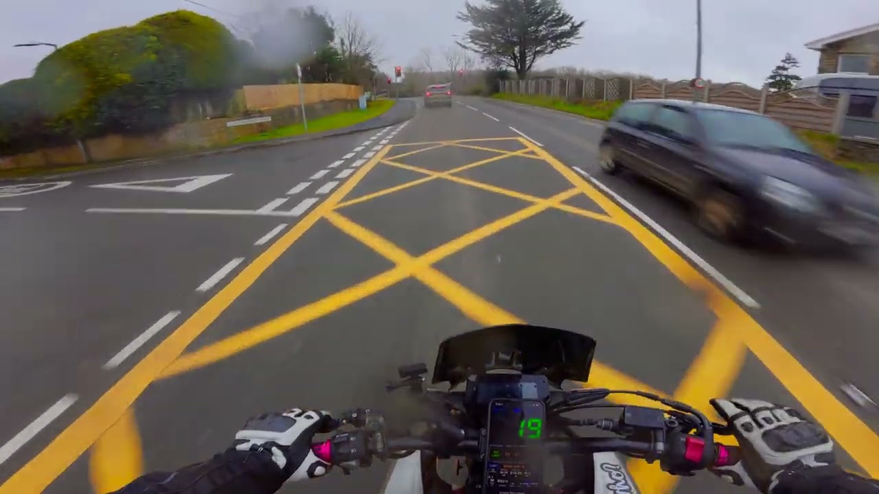 Honda CB125R - Sunday afternoon cruise part 1