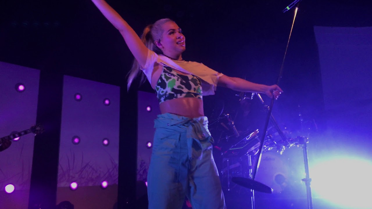 Sleepover - Hayley Kiyoko - FRONT ROW LIVE Lawrence, KS
