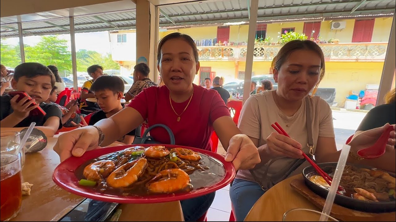 1 Batilion Serang Kedai Mi Kanowit, Binggung Tokey Cina Mi Buat Order