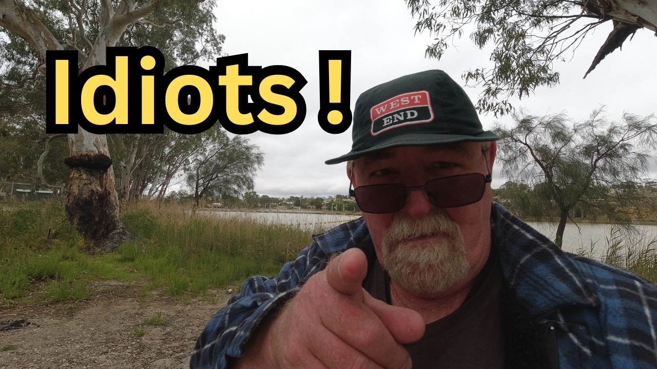 I visit a Murray River Town. Are Some People Born or Bred STUPID???
