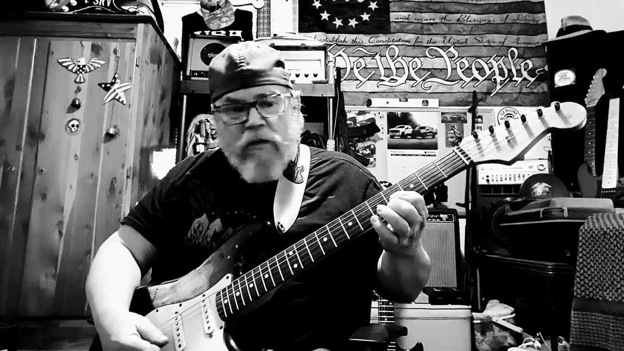 3 note Blues pattern in E. 