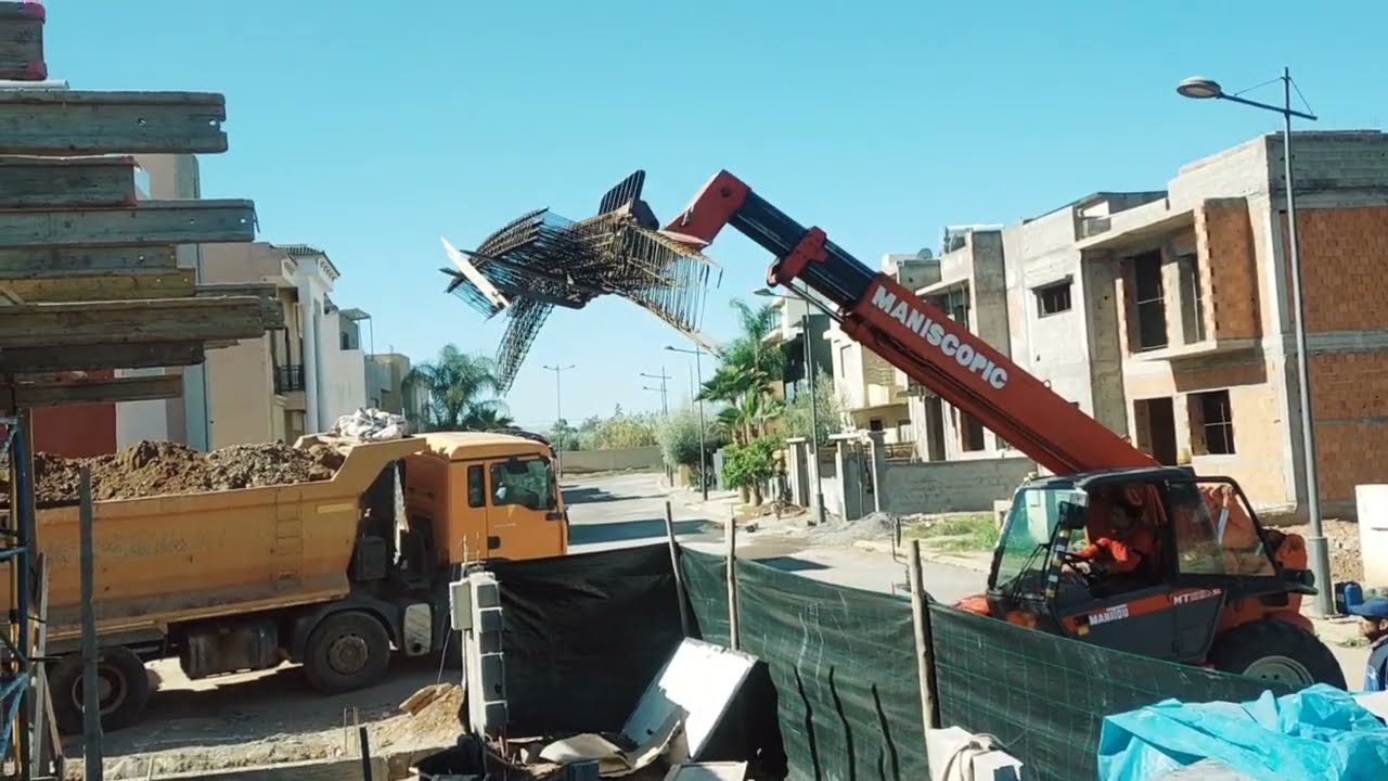 Le moyen le plus simple de soulever des matériaux de construction au premier étage