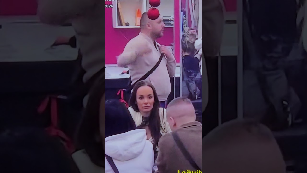 "OCRKVENJENI" ASMIN MUDRUJE O CRKVI?ČIK NEKA TV PINK SA KAMERAMA ODE U DZAMIJU ILI SINAGOGU DA SNIMA
