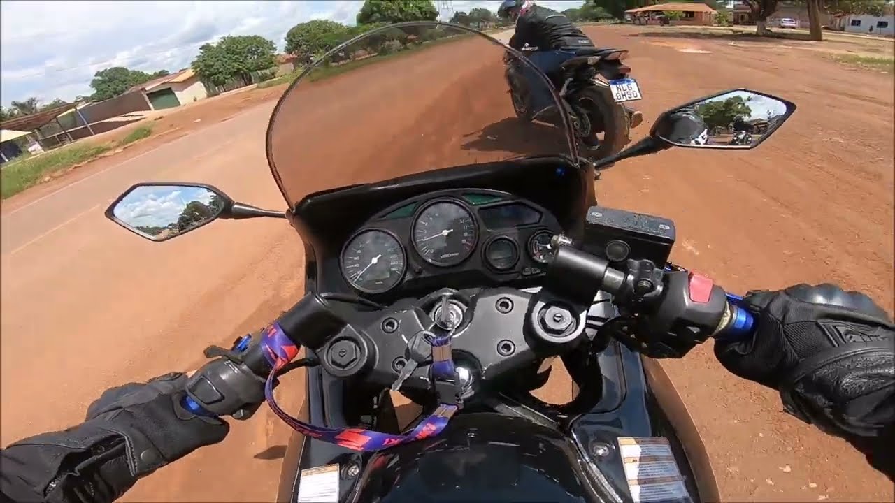 Rolê com gsx 750 f