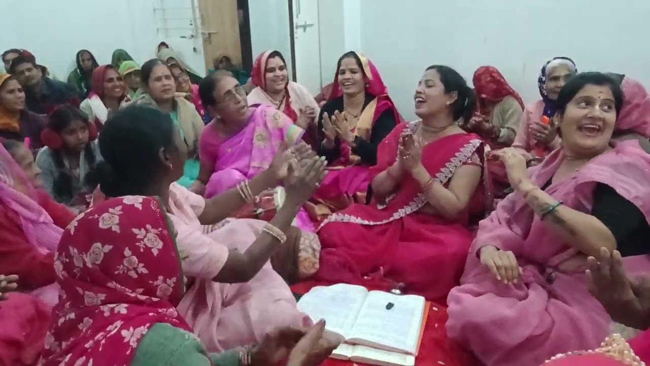 🙏🙏👍 👌 ऐसी मुरली बजाई श्याम ने मेरी शुद्ध बिसराई श्याम ने 👌👍🙏