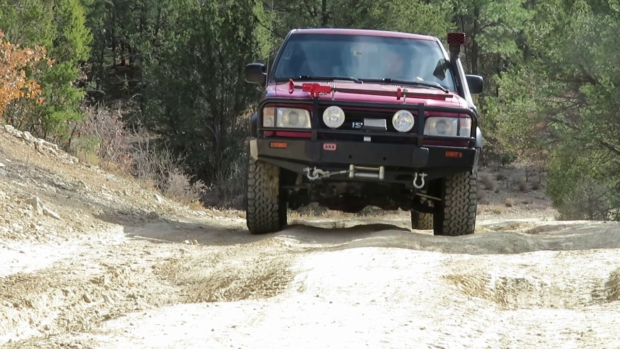 Isuzu Trooper - Cibola National Forest (Cedro Peak)