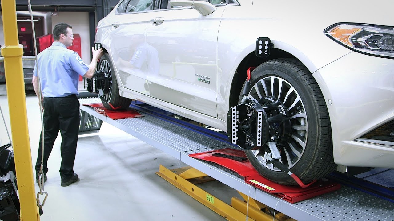 Advanced Alignment Diagnostic Angles for Collision Repair with HawkEye Elite®
