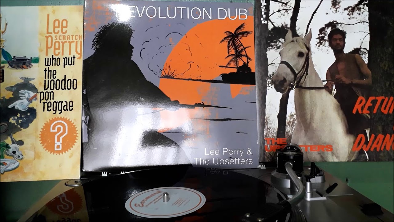 Lee Perry & The Upsetters - Dub Revolutions (1975)