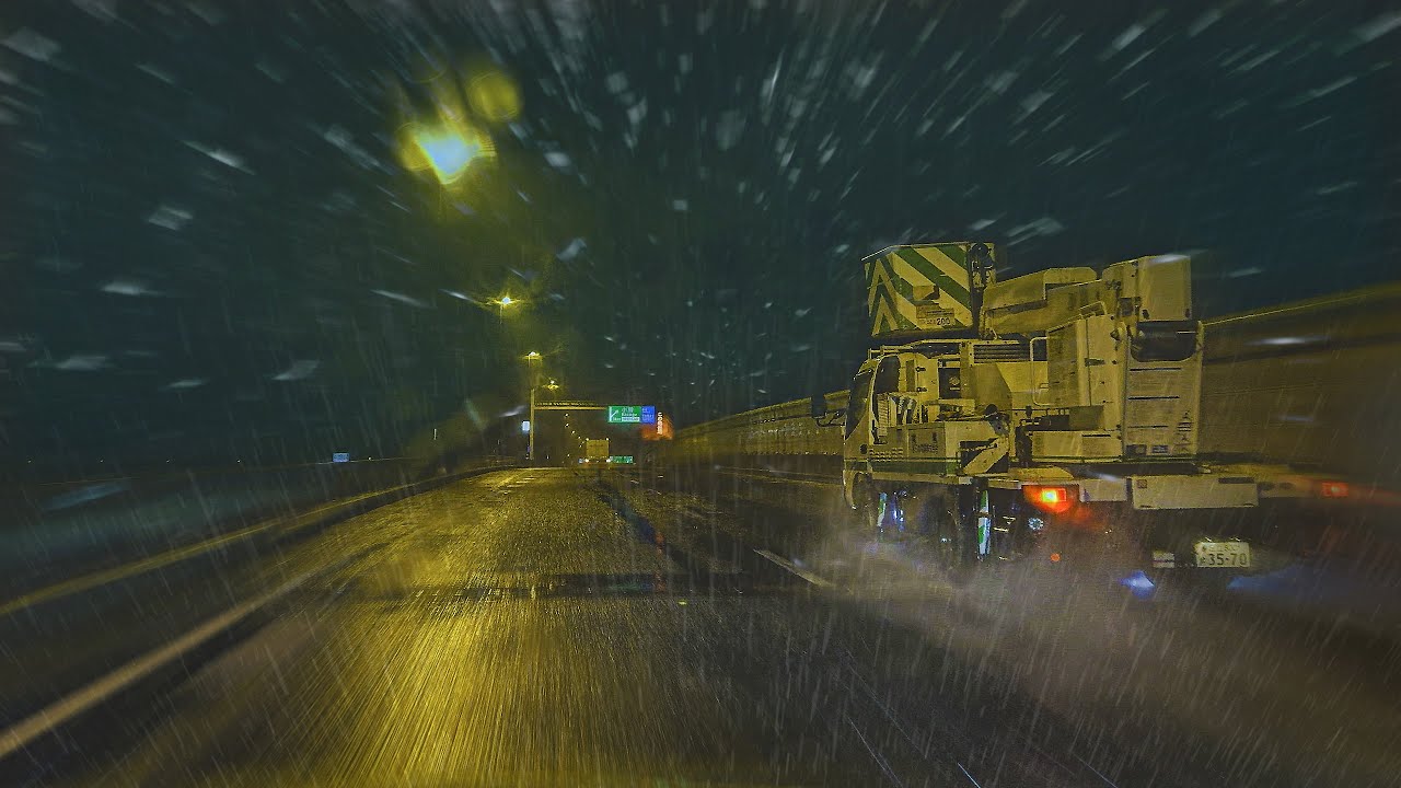 ☔️Highway driving in the rain to help you fall #asleep😪