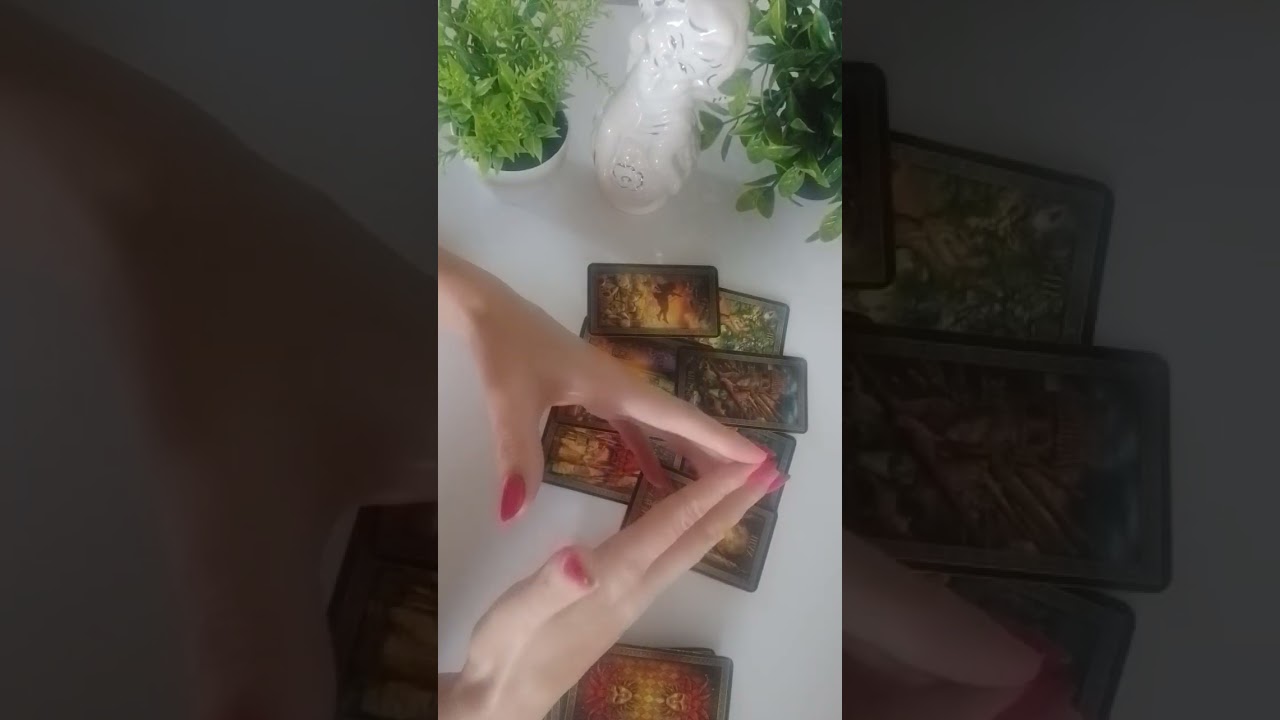 ♦️♣️❤️ ТАРО ДЛЯ МУЖЧИН 💯 ЕЁ МЫСЛИ О ВАС СЕГОДНЯ ⁉️💯💯💯