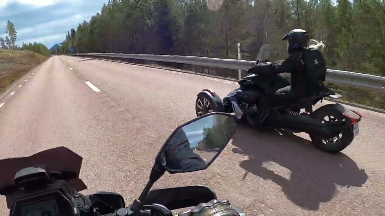 Out with wife on the Yamaha Tracer 900 gt and the Can-am Ryker 900 Rally 🏍💨