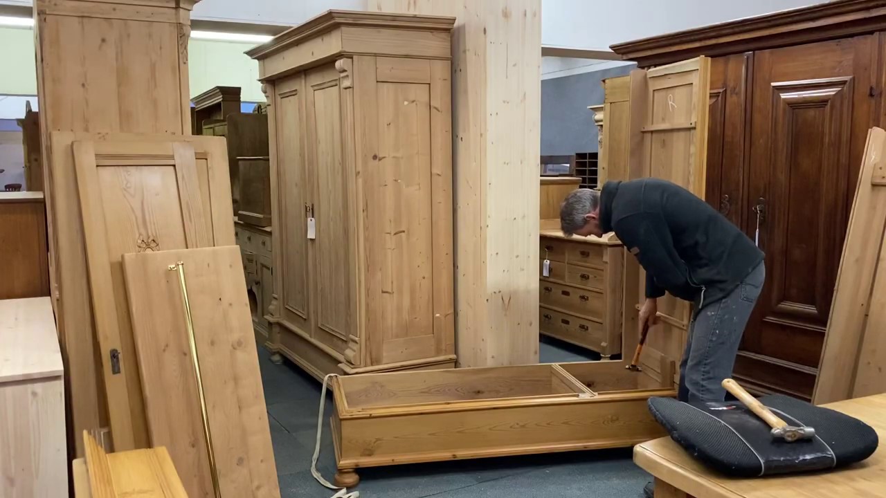 Knockdown wardrobe assembly instructional video for Mrs Goodwin - Pinefinders Old Pine Furniture