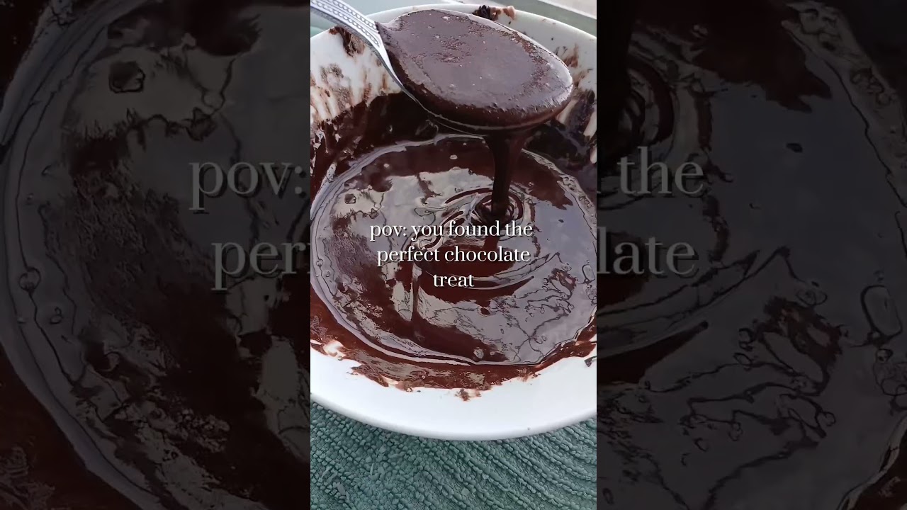 THE FIRST Paleo Chocolate Bark!     #paleo #healthybakes #nutrition