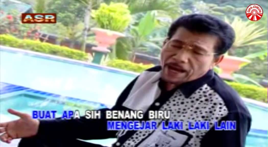 Meggi Z - Benang Biru [Official Music Video]