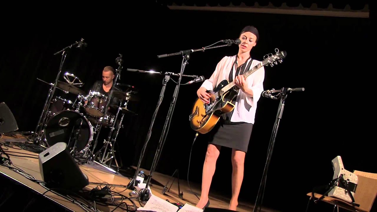 Live On Stage: Wendy McNeill