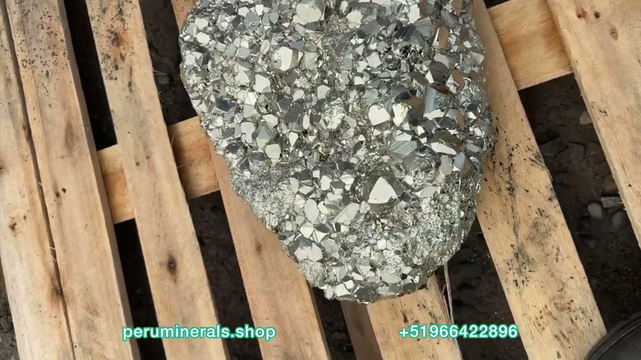PERU MINERALS - PYRITE Pirita 