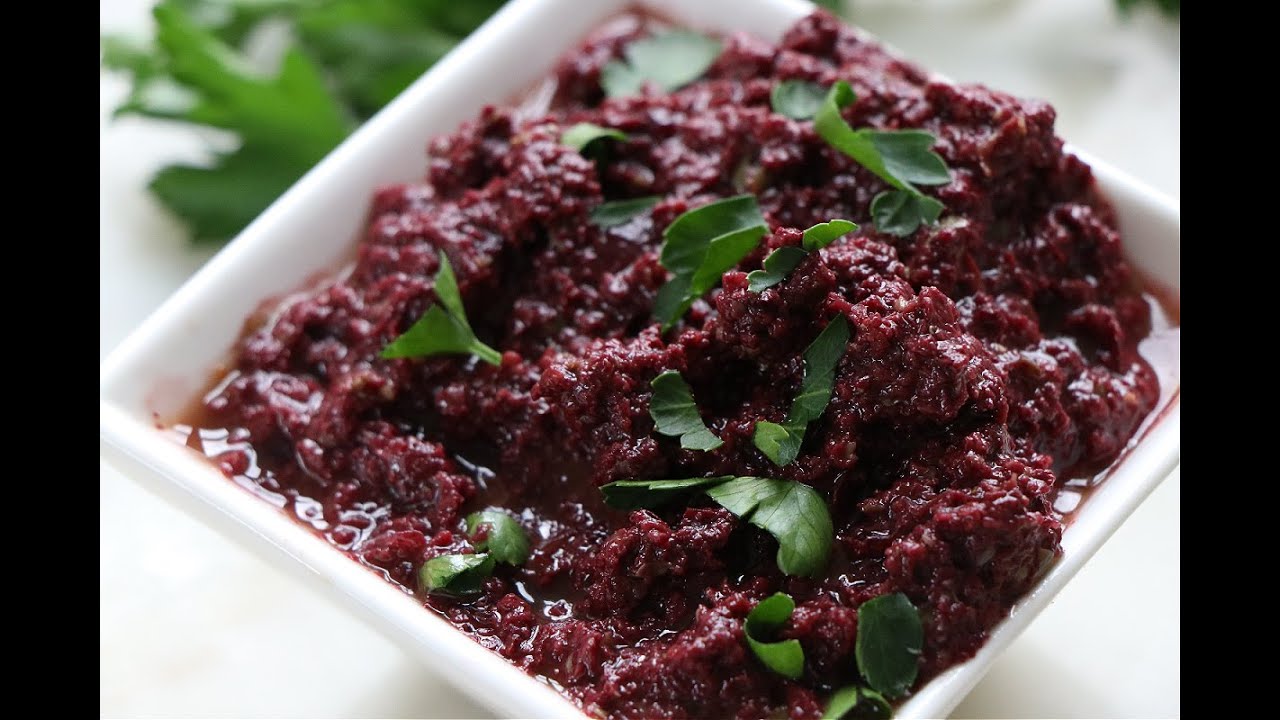 EASY 5 INGREDIENT VEGAN OLIVE TAPENADE