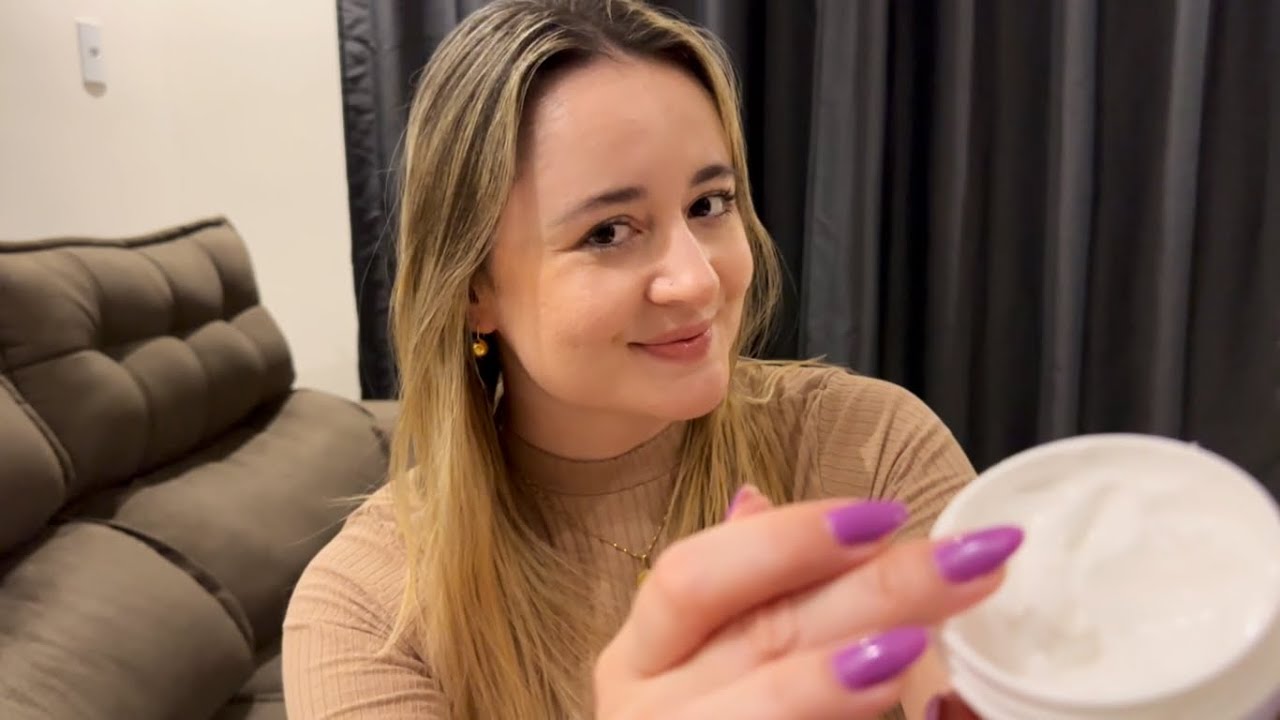 ASMR: CUIDANDO DA SUA PELE + MASCANDO CHICLETE PARA VOCÊ DORMIR