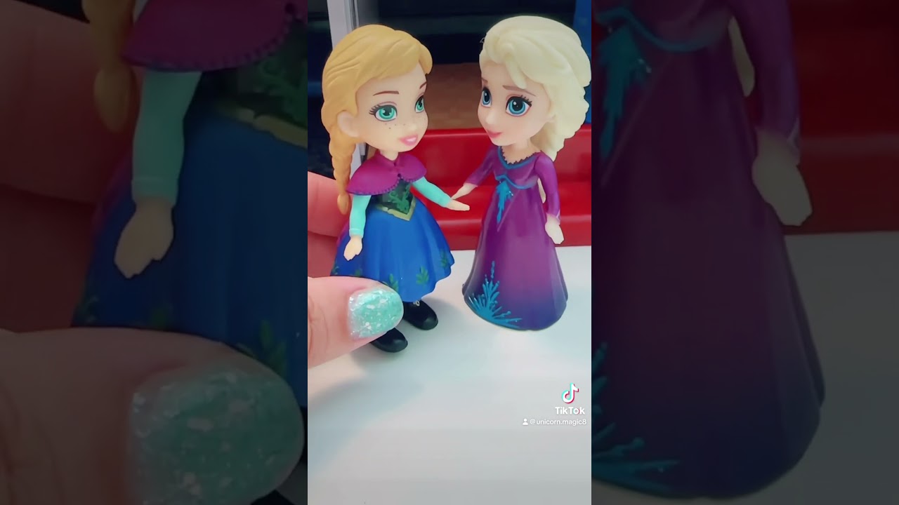 Elsa and Santiago Stop Playing These Frozen Games