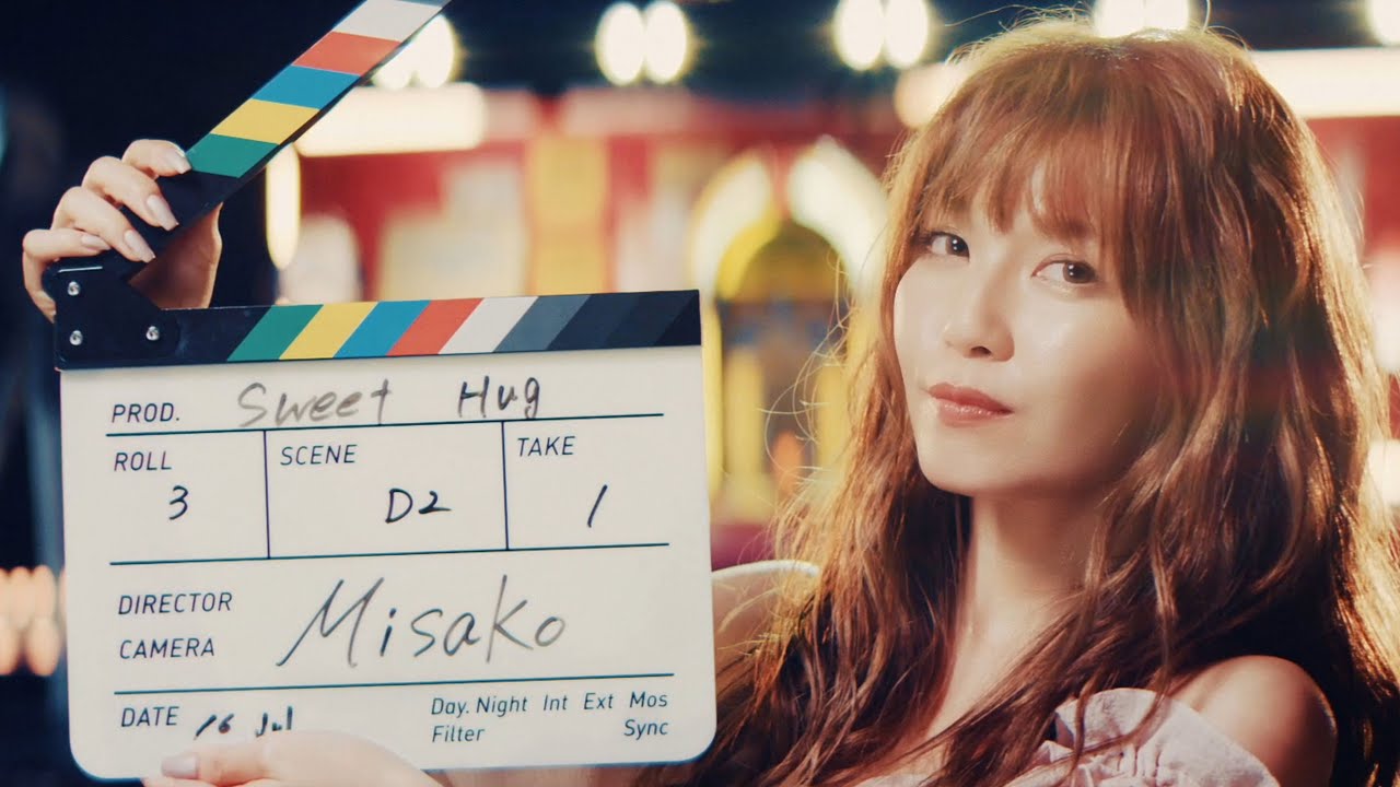 宇野実彩子 (AAA) / Sweet Hug