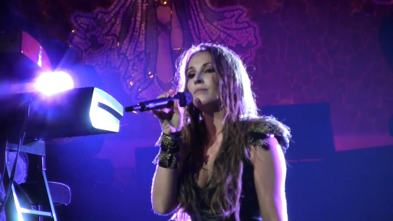 APRENDIZ - Malú (28/10/11 Palau de la Música Catalana Barcelona) [HD]