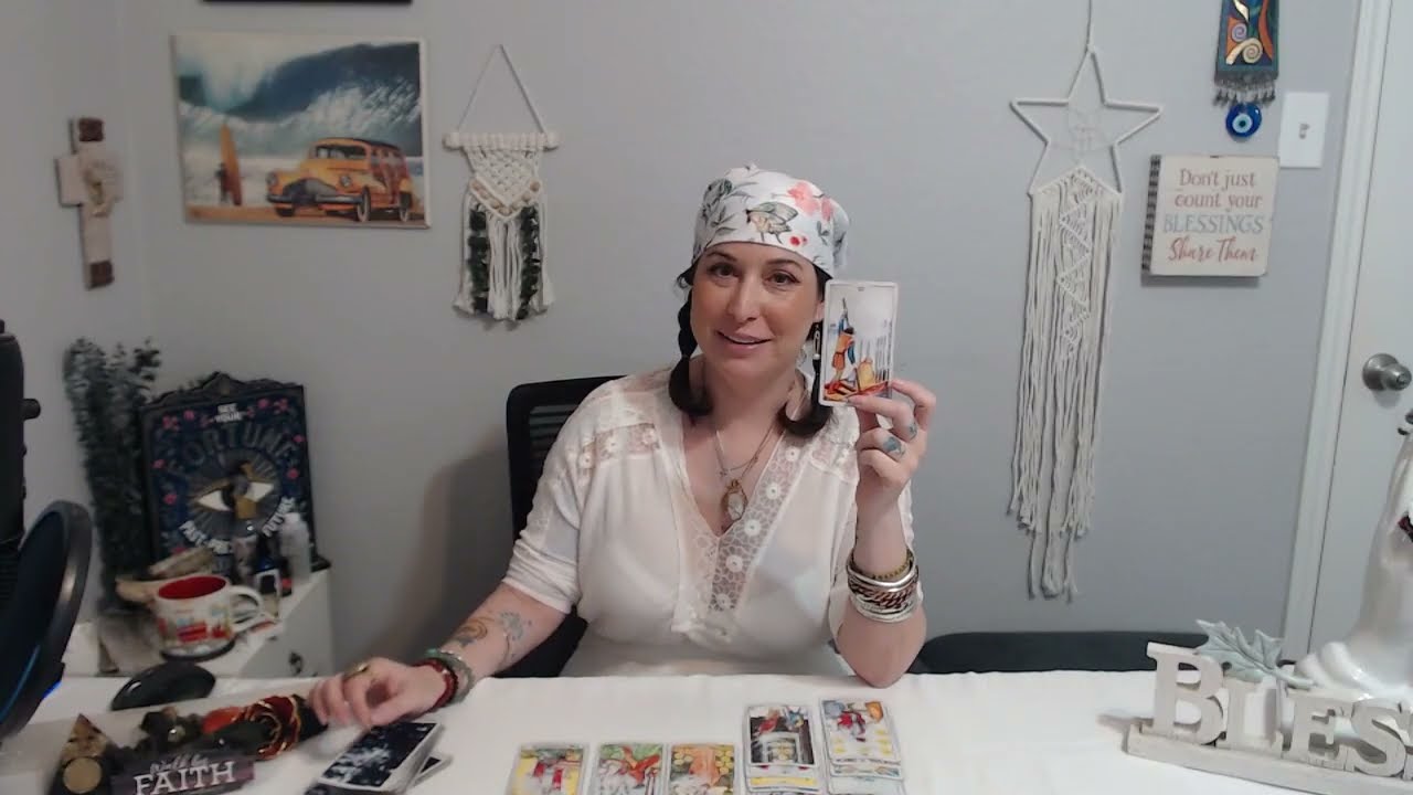 7799 HIGH PRIESTESS NEW SPIRITUAL GIFTS, OFFER FROM SOMEONE IN THE PUBLIC EYE, PAST PERSON IN REGRET
