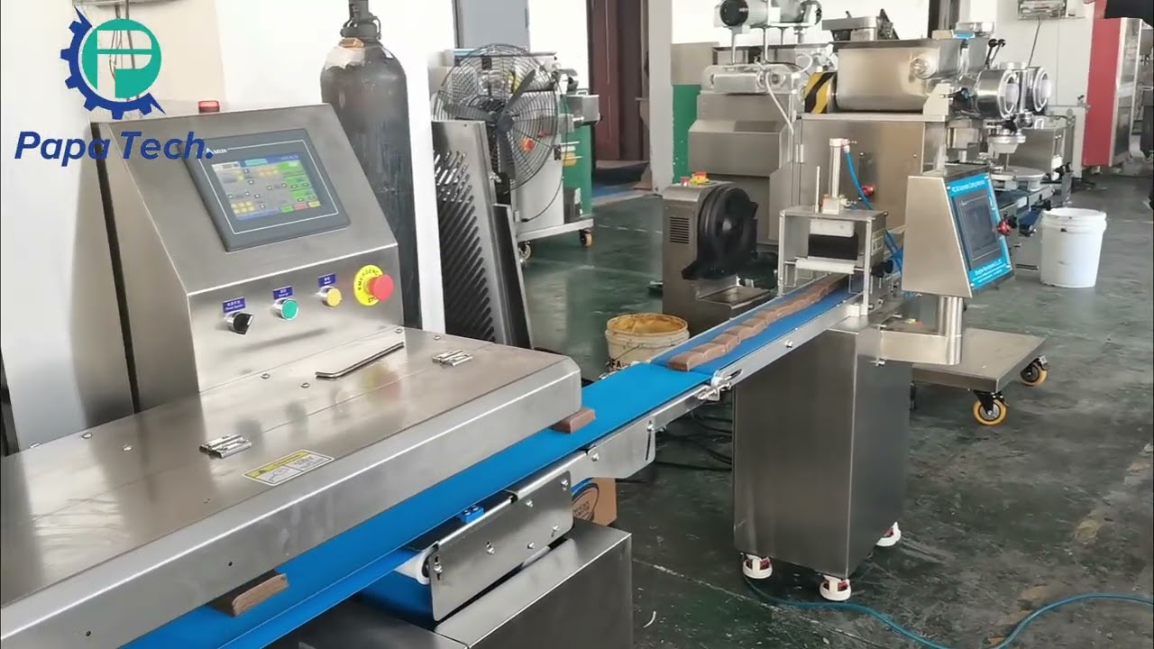 Automatic P160 energy bar making machine with automatic tray arrranging machine