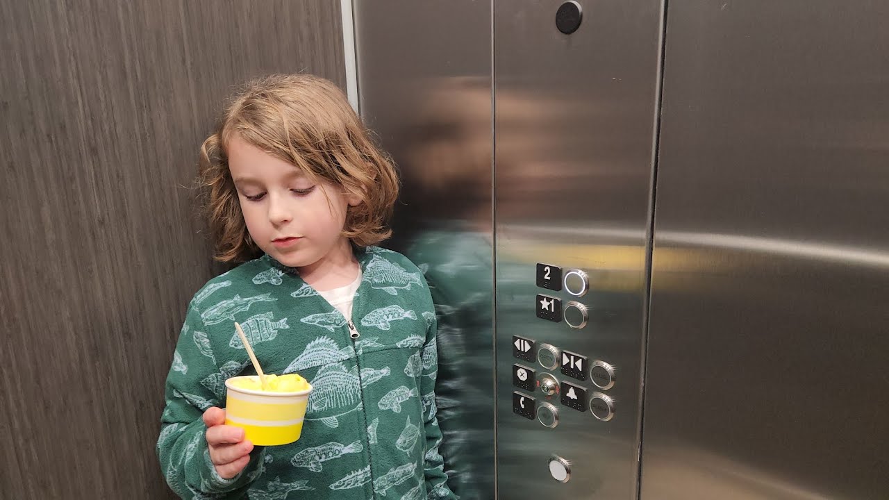 Extremely Lonely KONE in a corner in Ooltewah, TN #elevator #epic