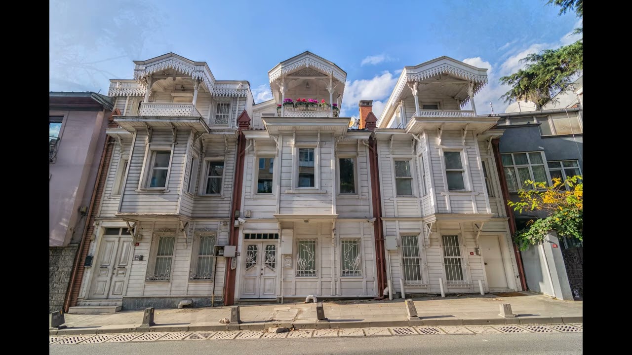 KUZGUNCUK/ÜSKÜDAR/İSTANBUL