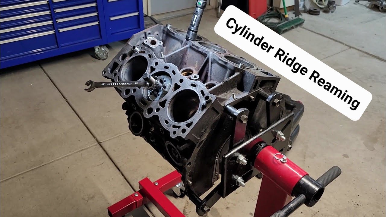 Ridge Reaming Carbon Buildup on a Toyota 3.0 3VZE Engine